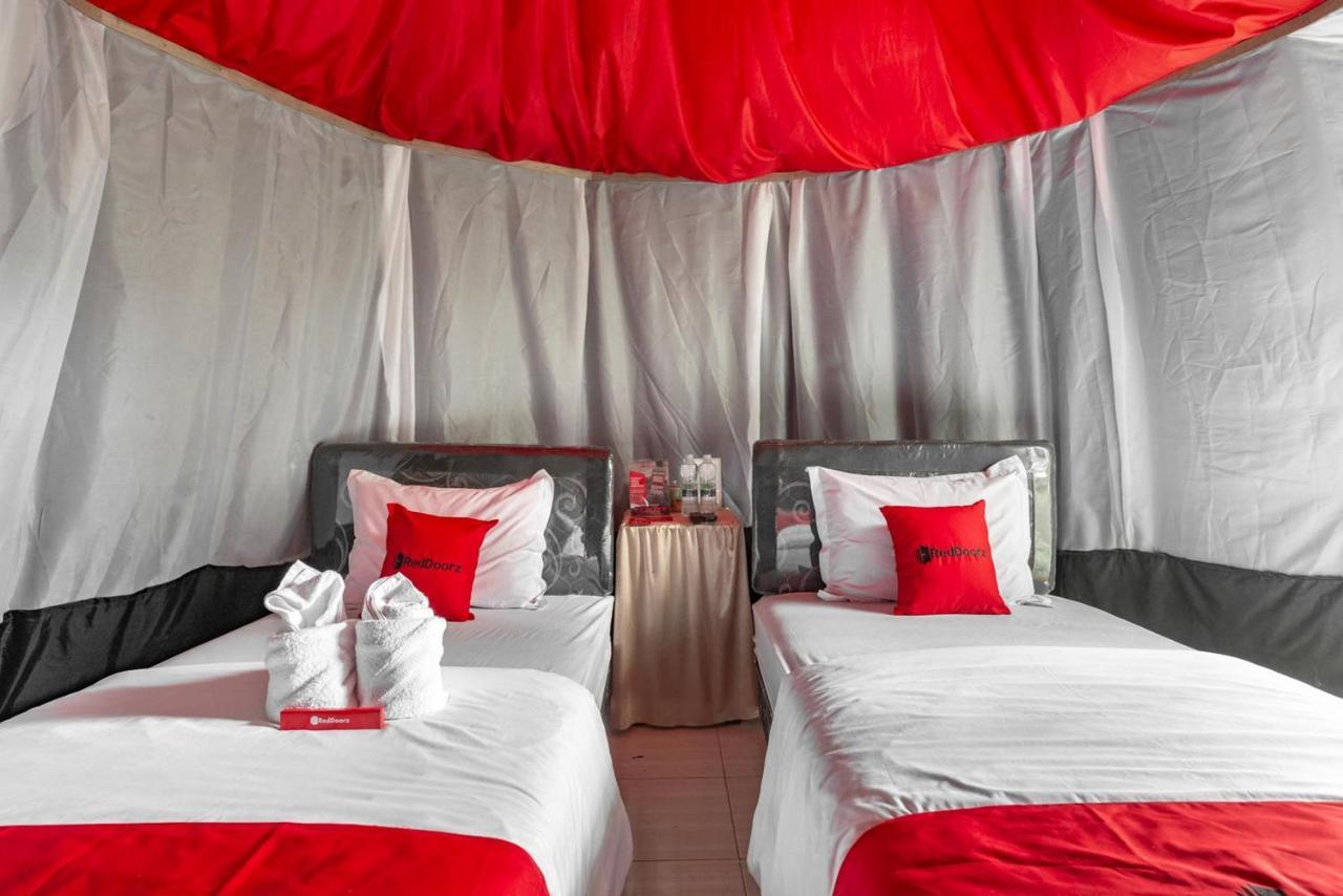 Reddoorz @ Apache Camp Otel Batu  Dış mekan fotoğraf